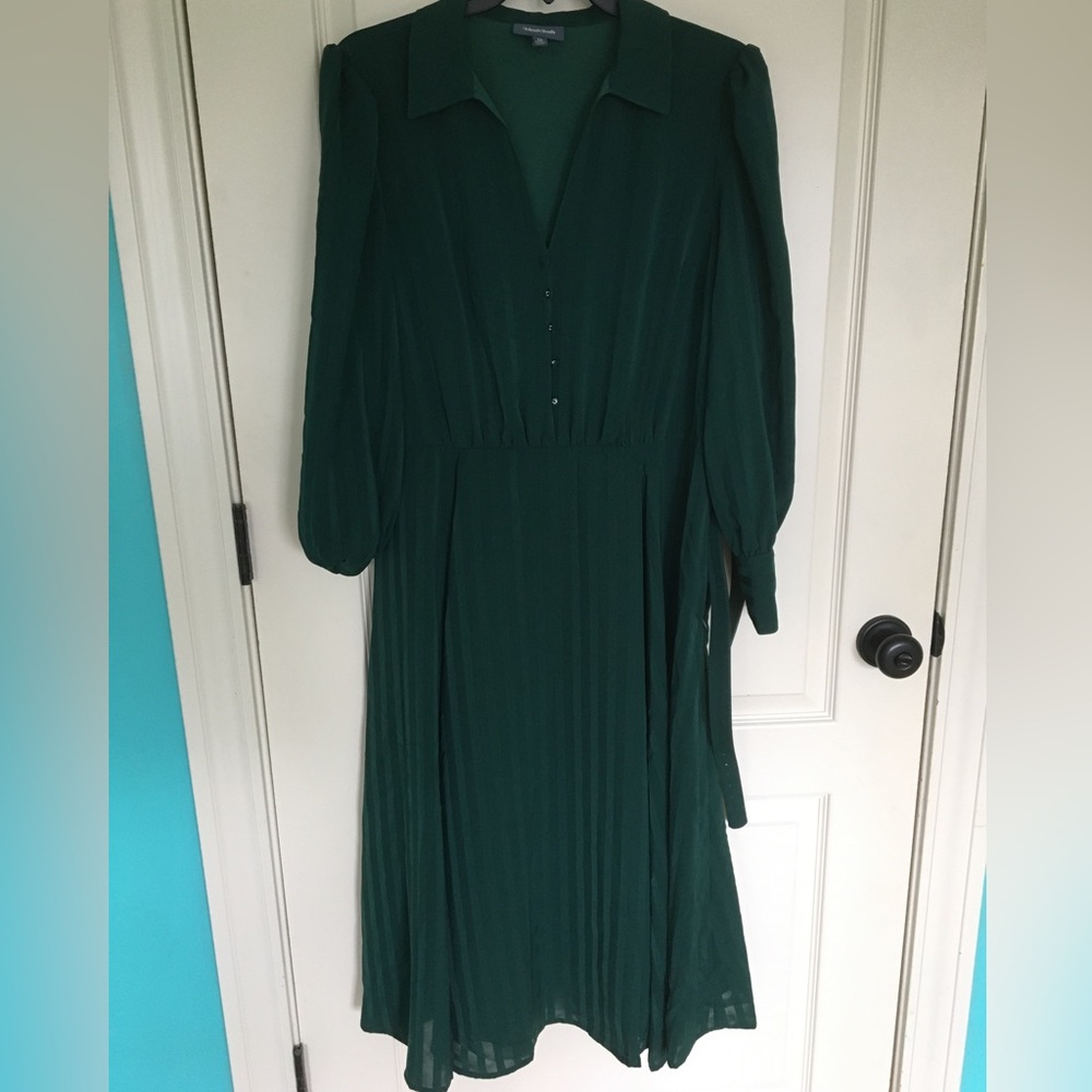 ModCloth Classy Announcement a-line green dress Size 10